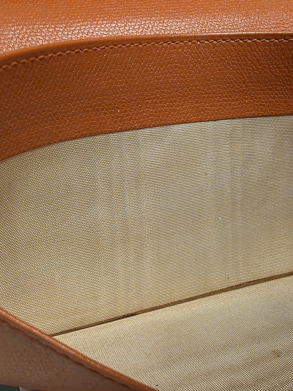 CHANEL Orange Textured Leather Continental Wallet with CC Snap - Picture 6 of 8